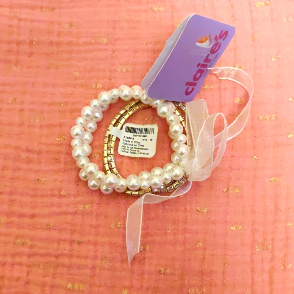 🆕 Claire's bracelets